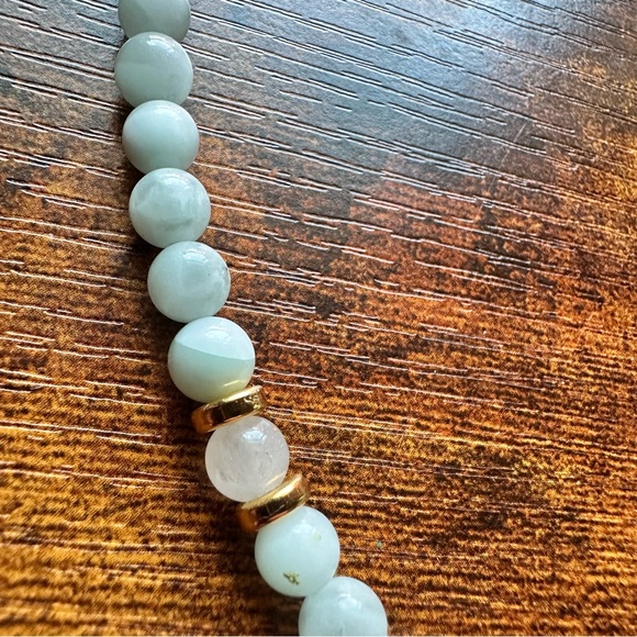 Green Moonstone and Clear Quartz Beaded Necklace - Picture 2 of 5